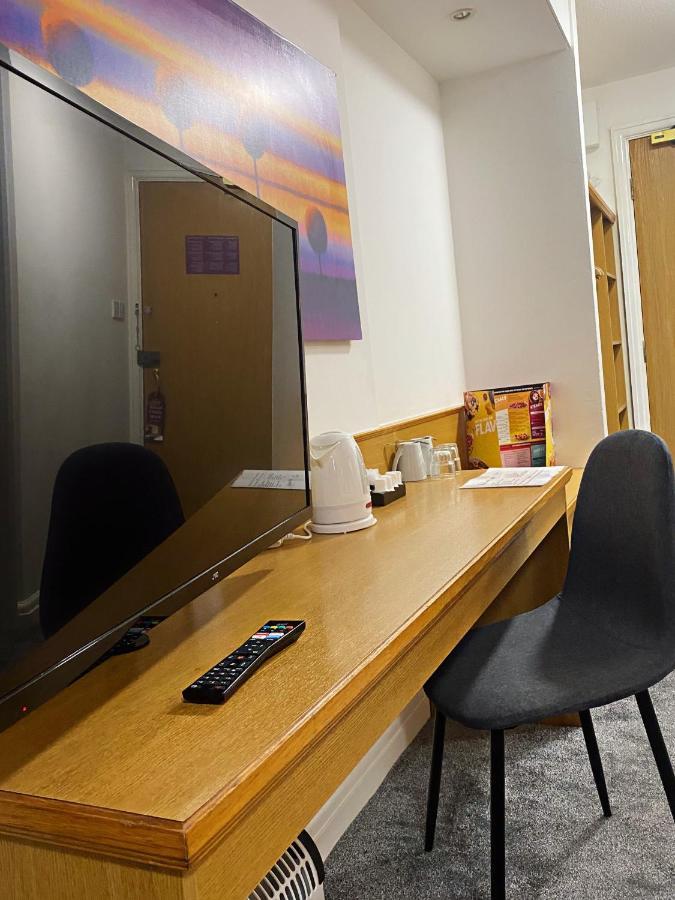 Purple Roomz Preston South Екстер'єр фото