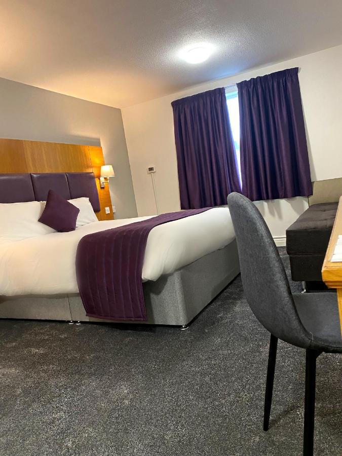 Purple Roomz Preston South Екстер'єр фото